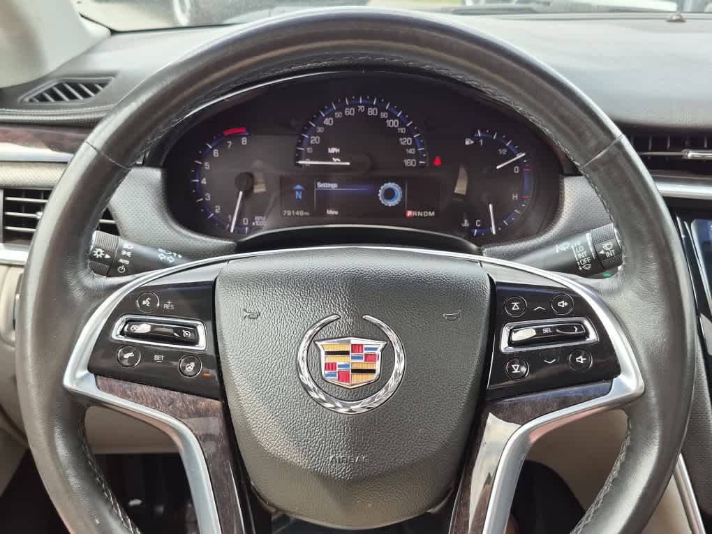 2014 Cadillac XTS Luxury - Sapphire Blue Metallic exterior view 17