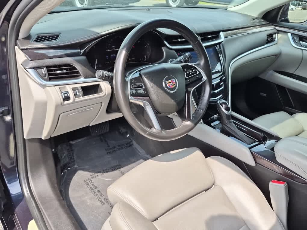 2014 Cadillac XTS Luxury - Sapphire Blue Metallic exterior view 12