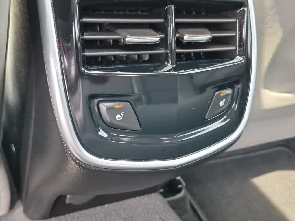 2014 Cadillac XTS Luxury - Sapphire Blue Metallic exterior view 8