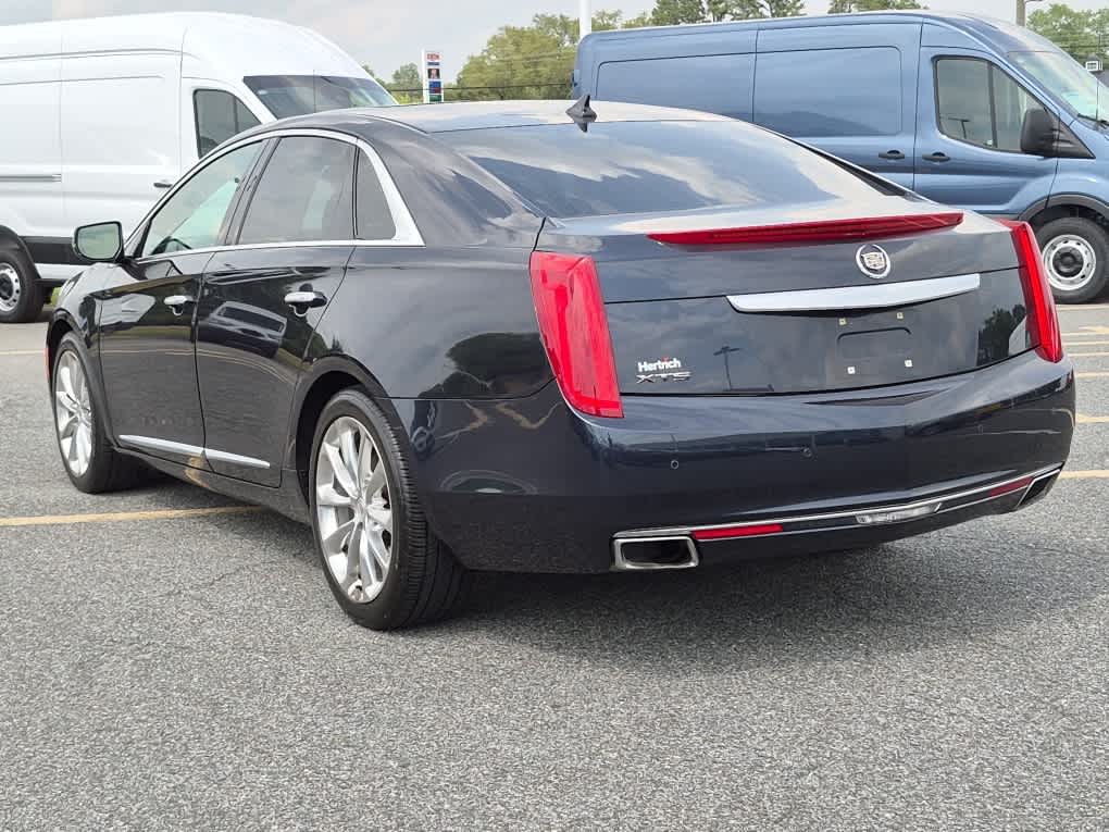 2014 Cadillac XTS Luxury - Sapphire Blue Metallic exterior view 4