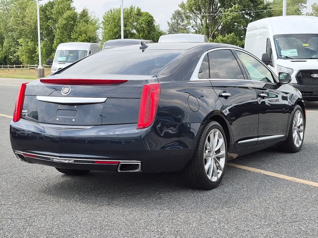 2014 Cadillac XTS Luxury - Sapphire Blue Metallic exterior view 3