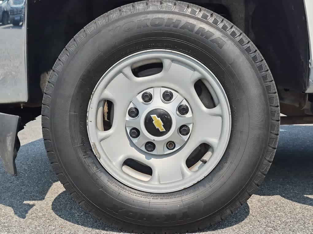 2019 Chevrolet Silverado 2500HD Work Truck - Summit White exterior view 6