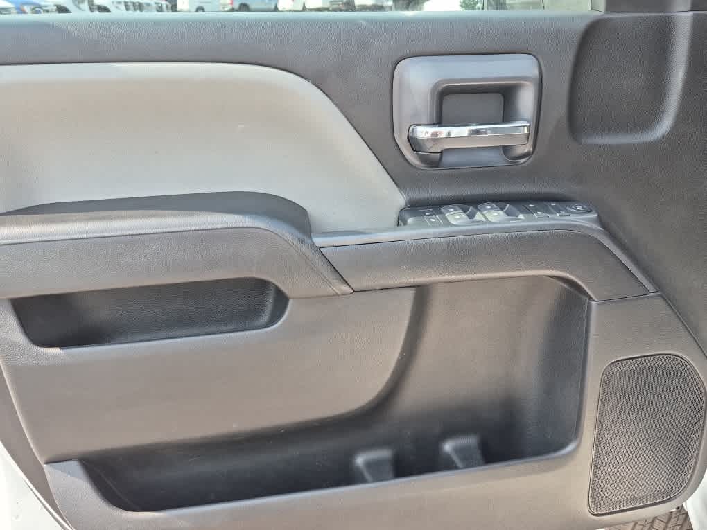 2019 Chevrolet Silverado 2500HD Work Truck - Summit White exterior view 9