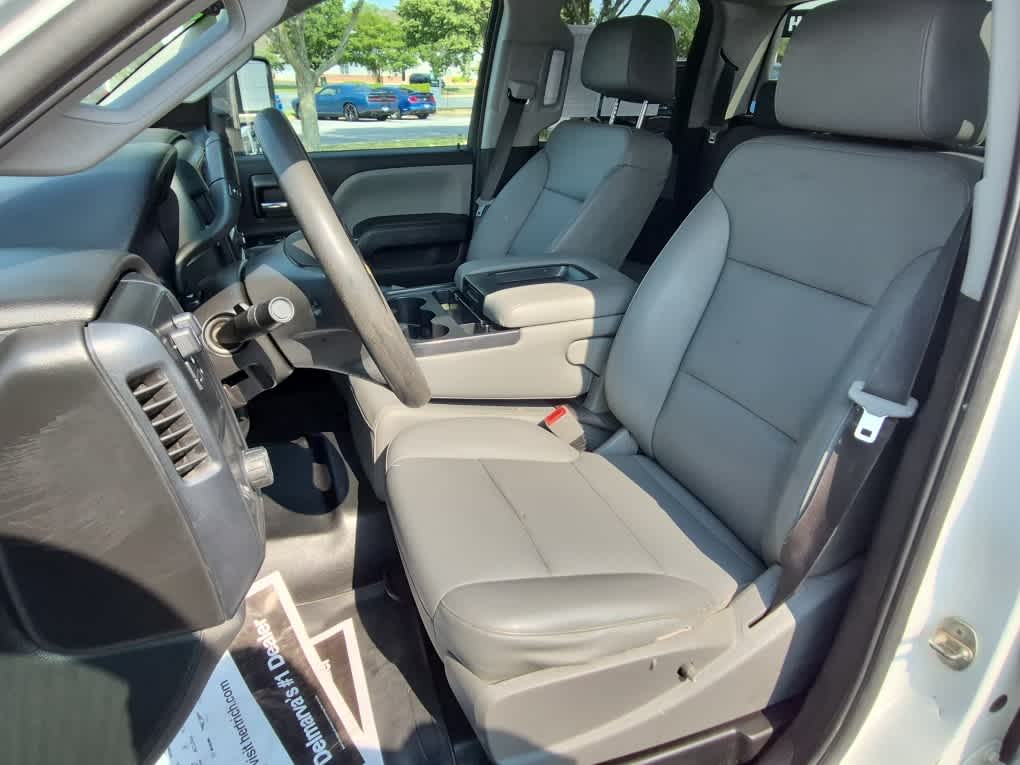 2019 Chevrolet Silverado 2500HD Work Truck - Summit White exterior view 10