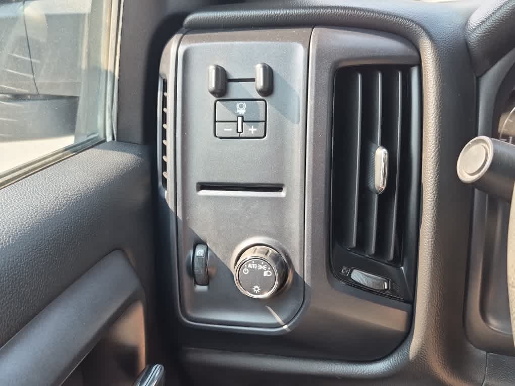 2019 Chevrolet Silverado 2500HD Work Truck - Summit White exterior view 17