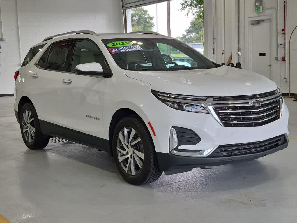 2022 Chevrolet Equinox Premier - Summit White exterior view 2