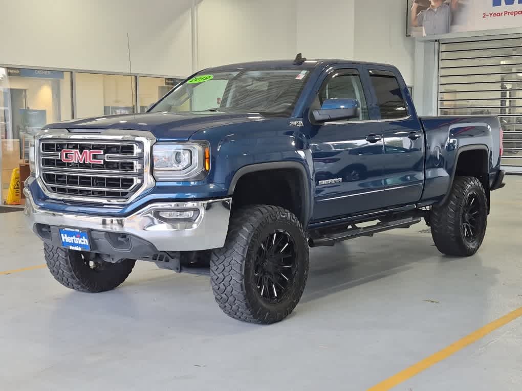 2019 GMC Double Cab Standard Box 4-Wheel Drive SLE