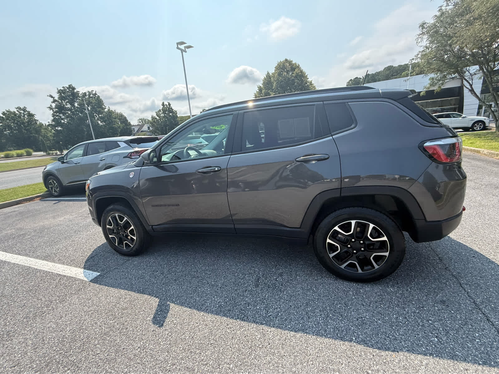 2019 Jeep Compass Trailhawk - Granite Crystal Metallic Clearcoat exterior view 7