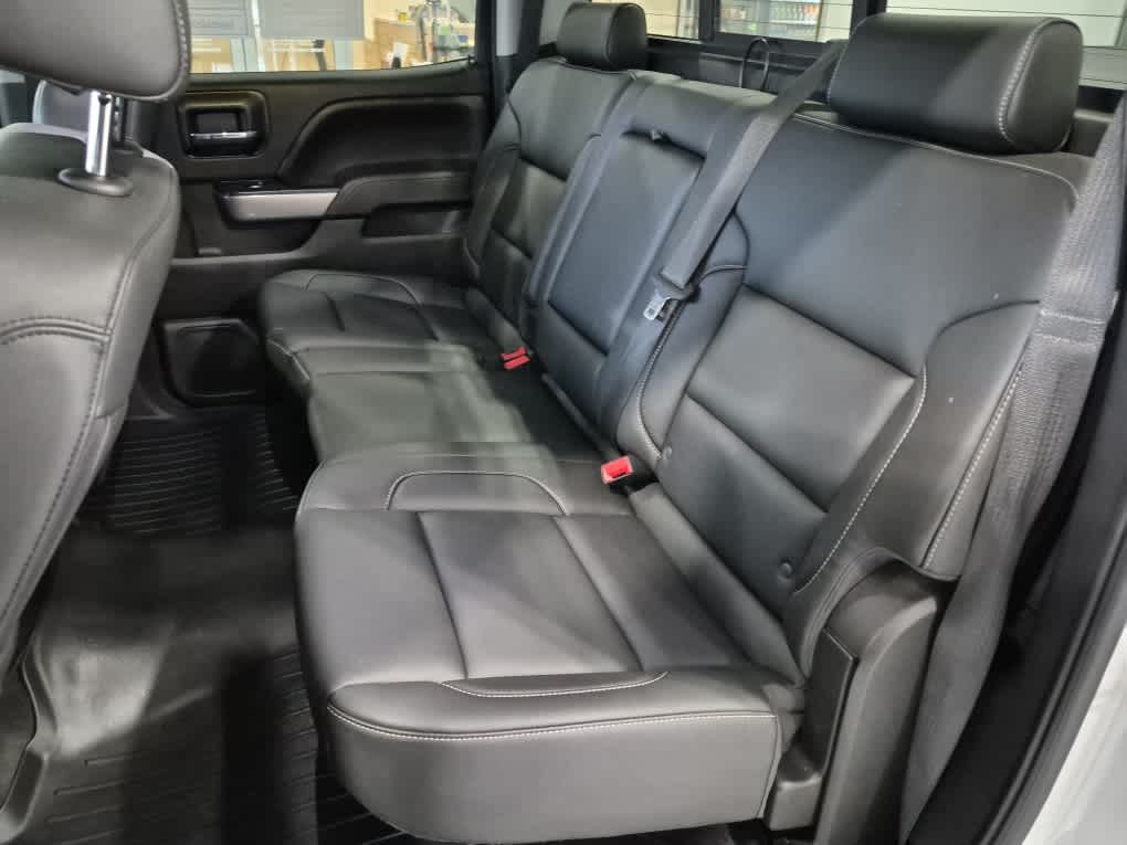 2018 Chevrolet Silverado 1500 LTZ - Summit White exterior view 7