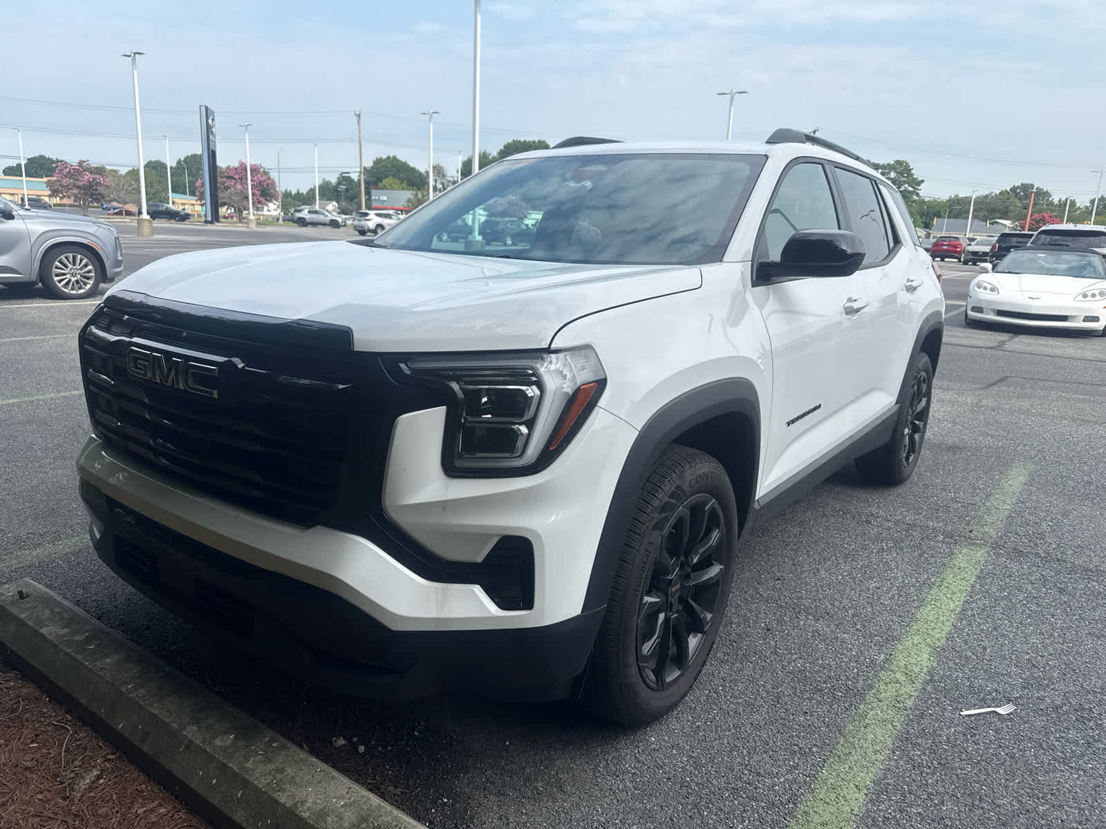2026 GMC Terrain AWD Elevation - Summit White exterior view 1