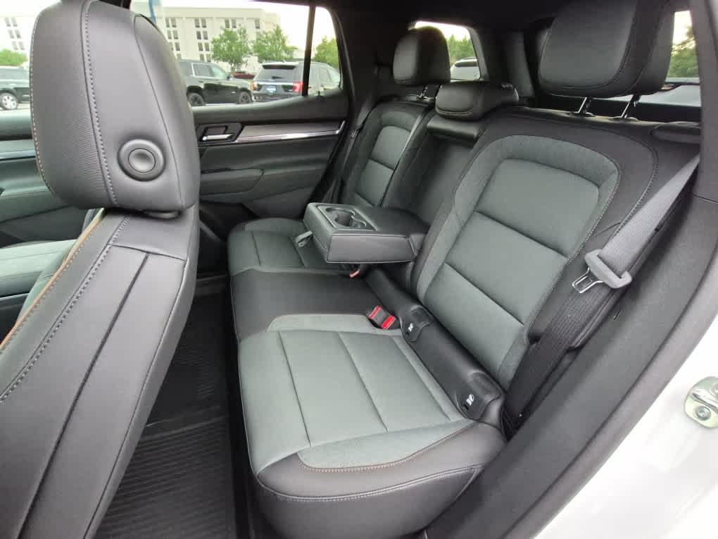 2026 GMC Terrain AWD AT4 - Summit White exterior view 7