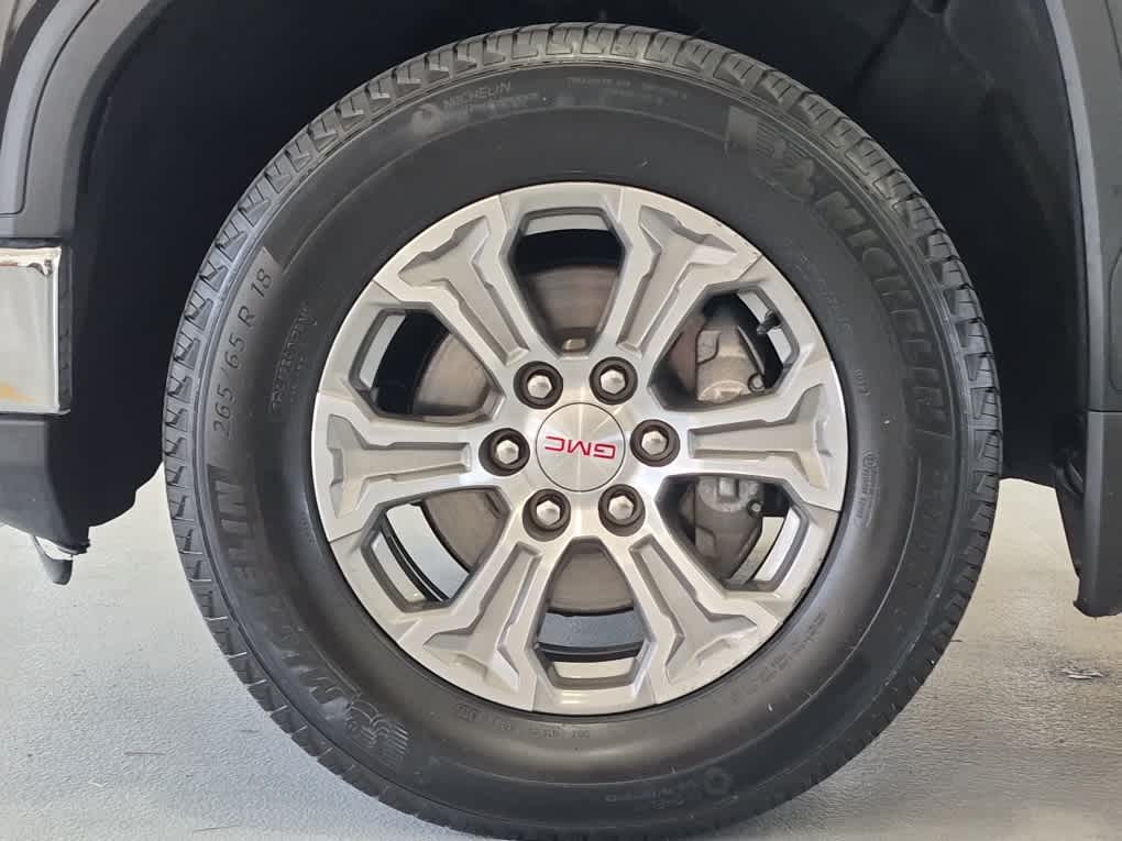 2025 GMC Sierra 1500 SLT - Onyx Black exterior view 6