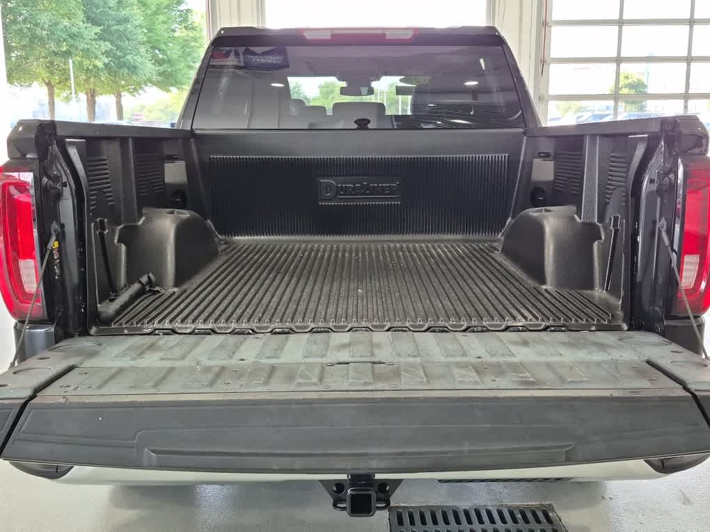2025 GMC Sierra 1500 SLT - Onyx Black exterior view 20