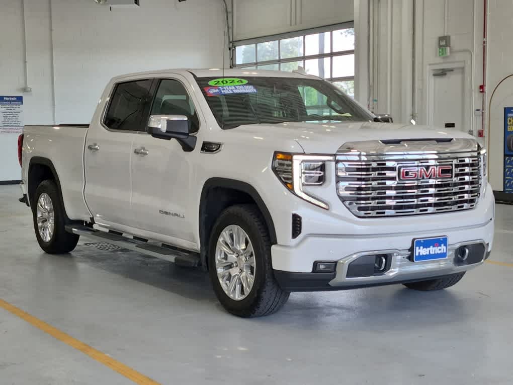 2024 GMC Sierra 1500 Denali - White Frost Tricoat exterior view 2
