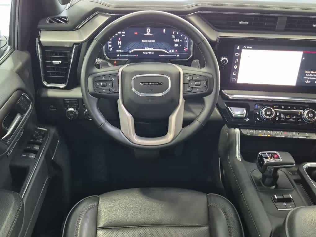 2025 GMC Sierra 1500 Denali - Onyx Black exterior view 9