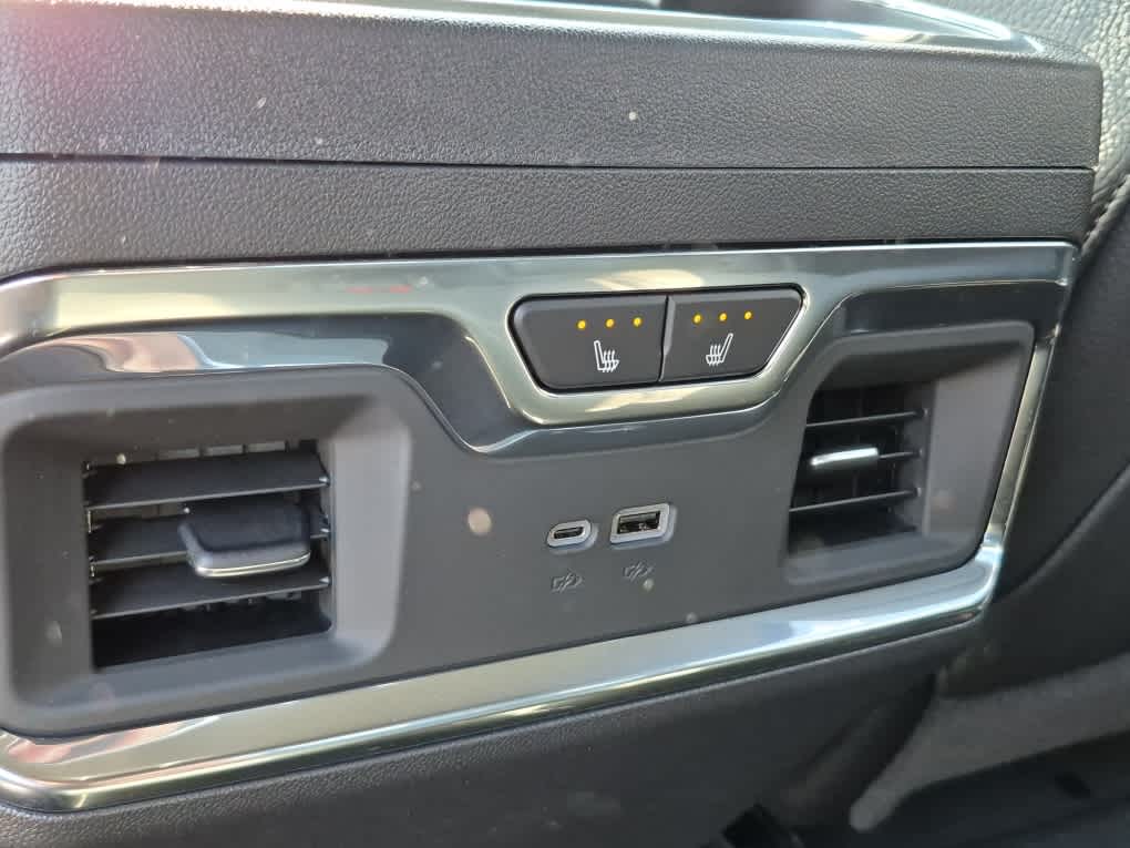 2026 GMC Sierra 1500 Denali - Glacier White Tricoat exterior view 9