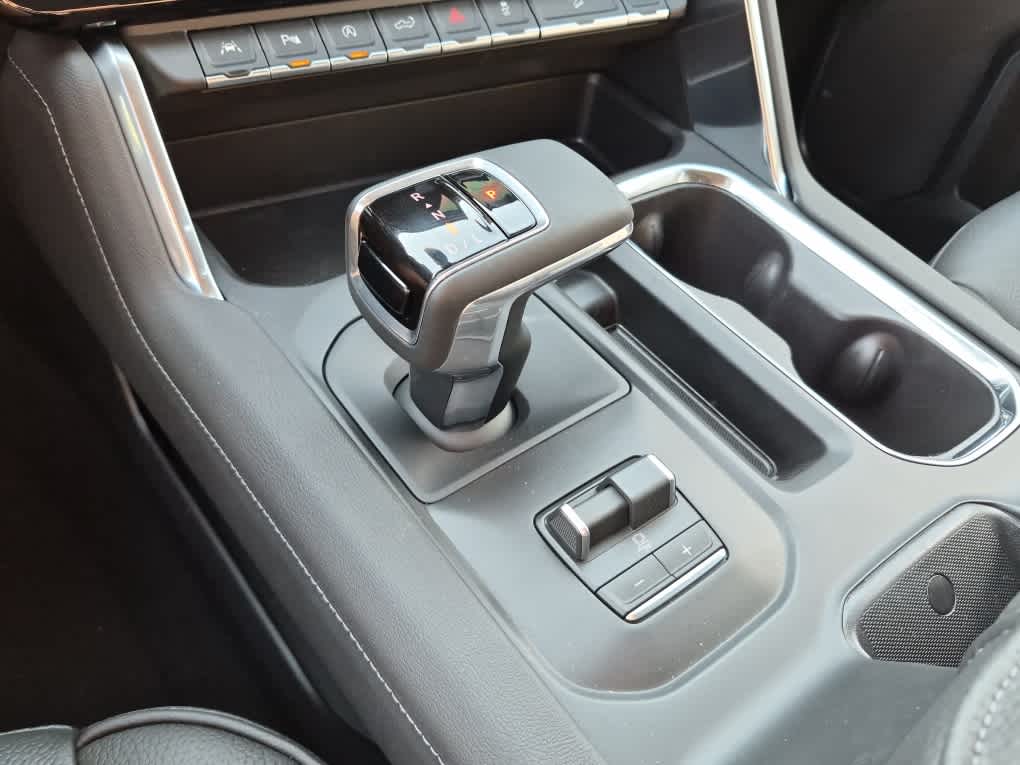 2026 GMC Sierra 1500 Denali - Glacier White Tricoat exterior view 14