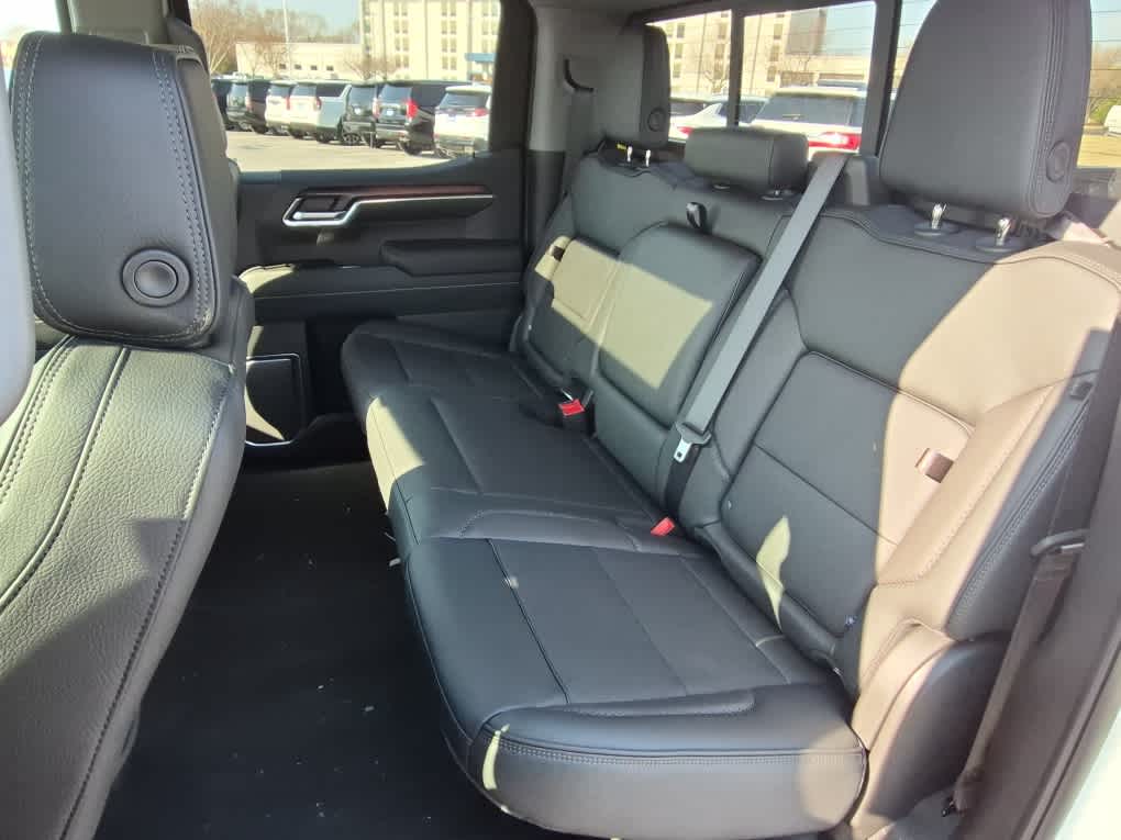 2026 GMC Sierra 1500 Denali - Glacier White Tricoat exterior view 7