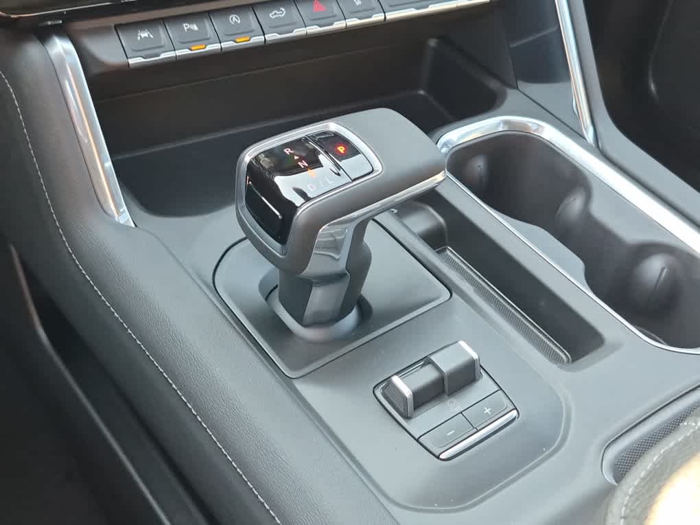 2026 GMC Sierra 1500 Denali - Glacier White Tricoat exterior view 14