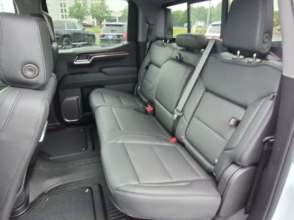 2026 GMC Sierra 1500 Denali - Glacier White Tricoat exterior view 7