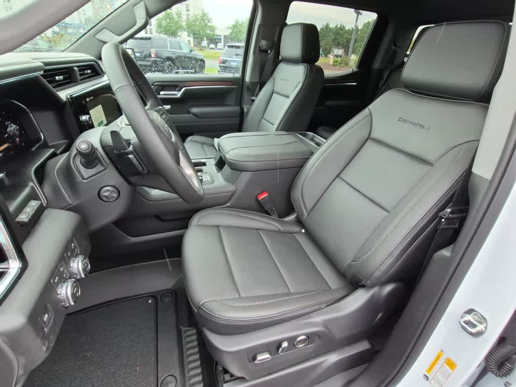 2026 GMC Sierra 1500 Denali - Glacier White Tricoat exterior view 11
