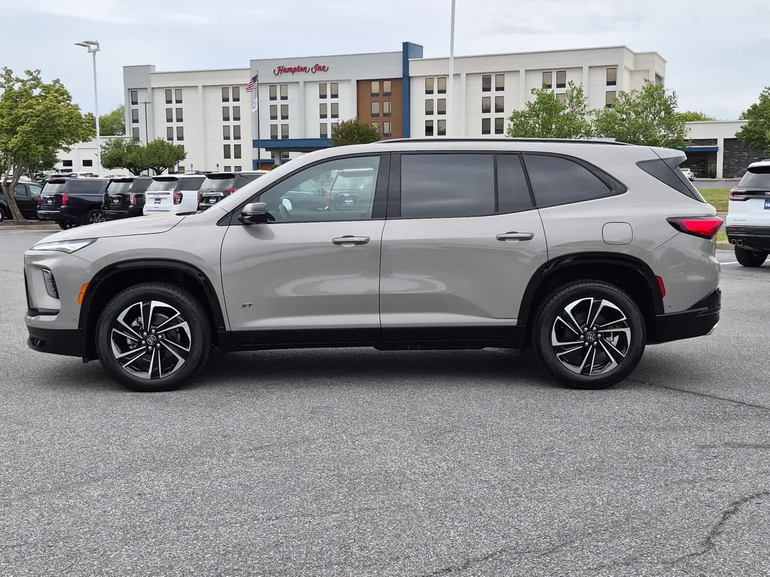 2026 Buick Enclave Sport Touring - Stone Metallic exterior view 5