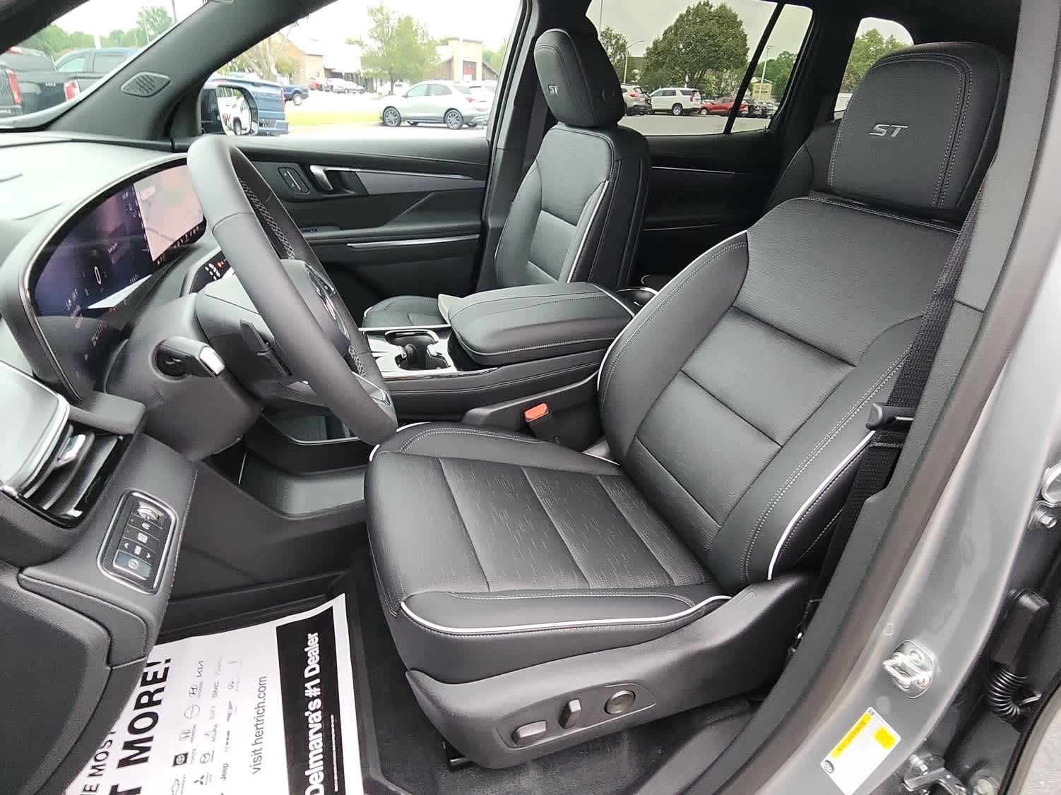 2026 Buick Enclave Sport Touring - Moonstone Gray Metallic exterior view 11