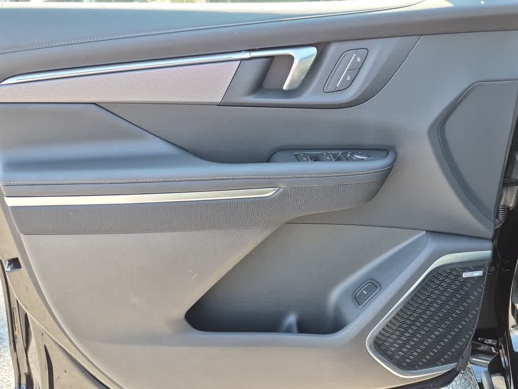 2026 Buick Enclave Sport Touring - Ebony Twilight Metallic exterior view 11