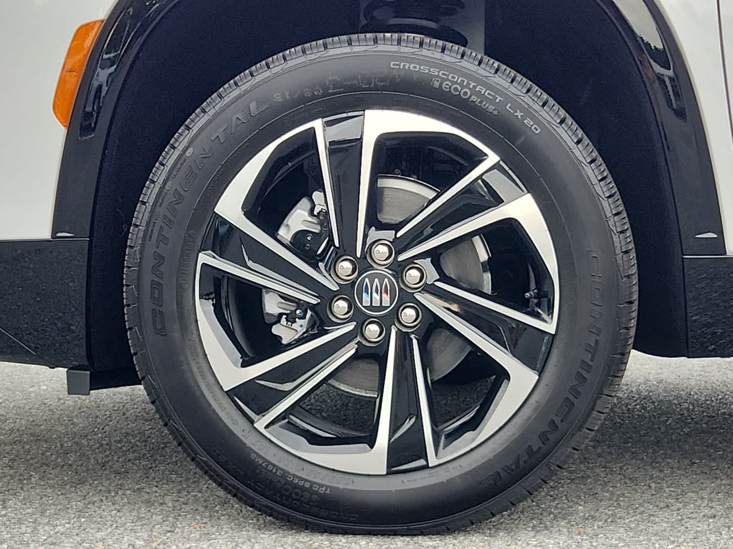 2026 Buick Enclave Sport Touring - Summit White exterior view 6