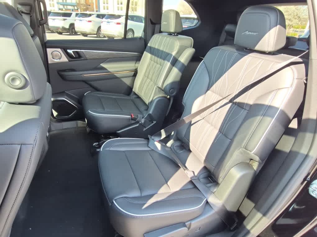 2026 Buick Enclave Avenir - Ebony Twilight Metallic exterior view 8