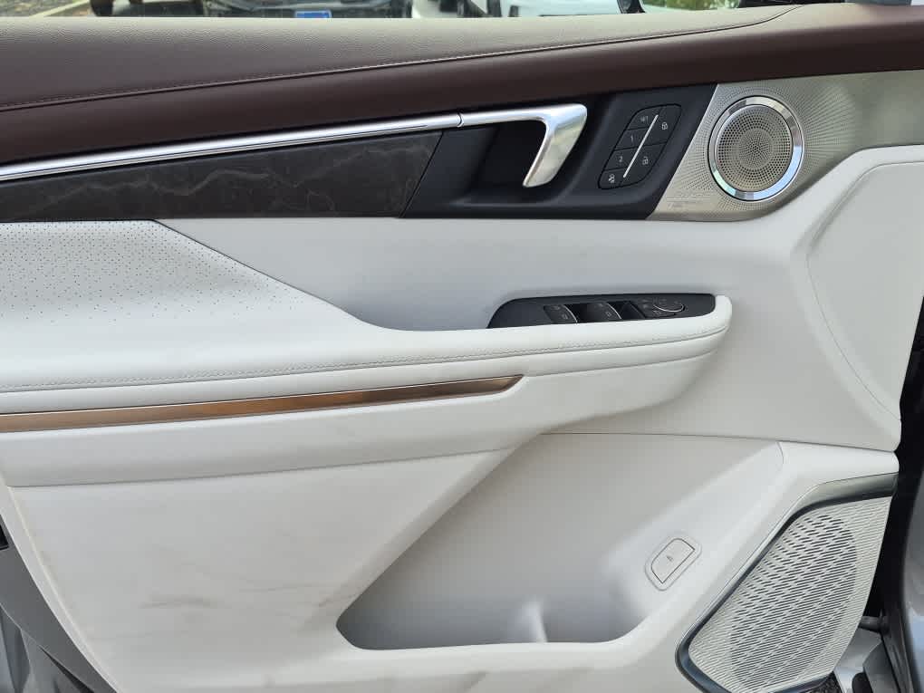 2026 Buick Enclave Avenir - Moonstone Gray Metallic exterior view 11