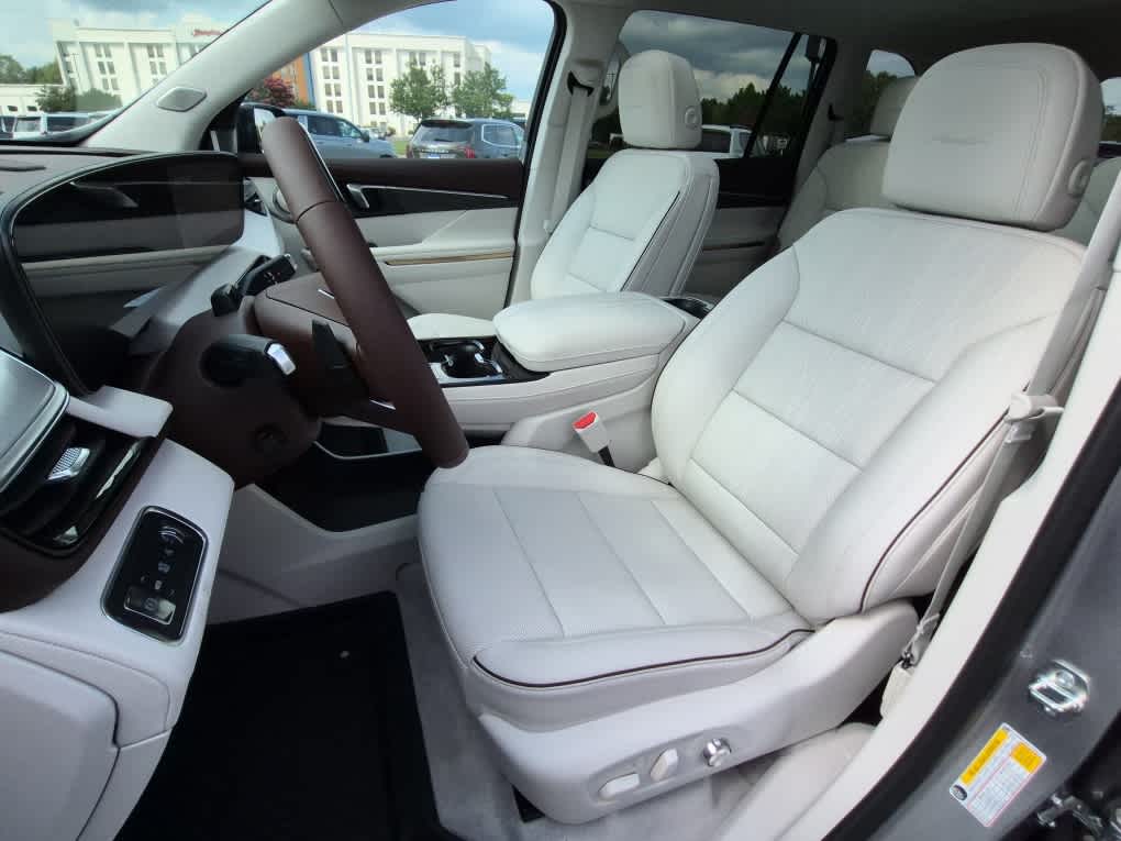 2026 Buick Enclave Avenir - Moonstone Gray Metallic exterior view 12