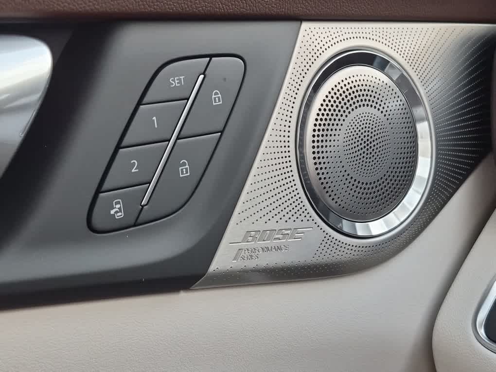 2026 Buick Enclave Avenir - Moonstone Gray Metallic exterior view 19