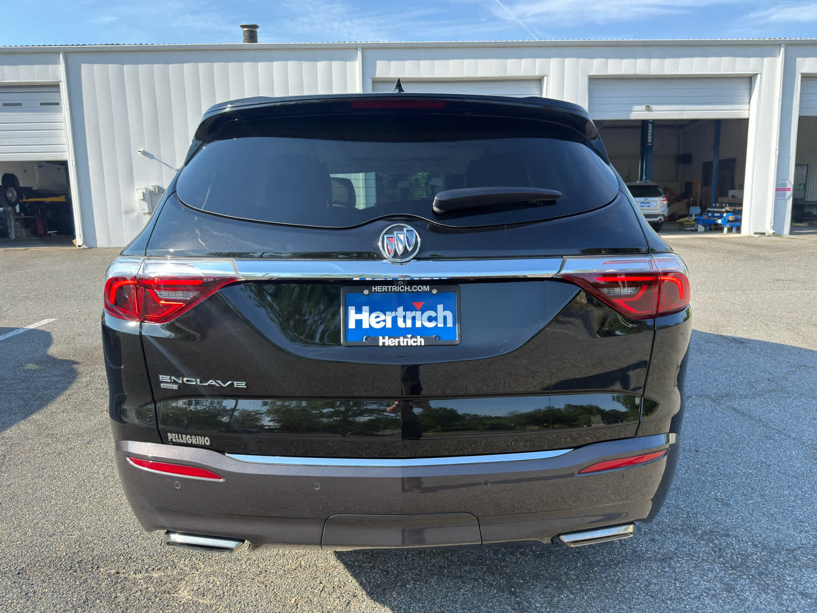 2023 Buick Enclave Essence - Ebony Twilight Metallic exterior view 4
