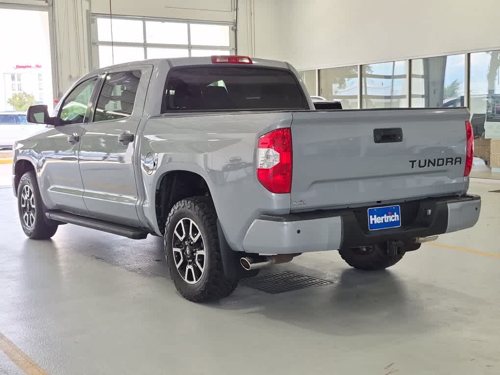 2018 Toyota Tundra Limited - Magnetic Gray Metallic exterior view 4