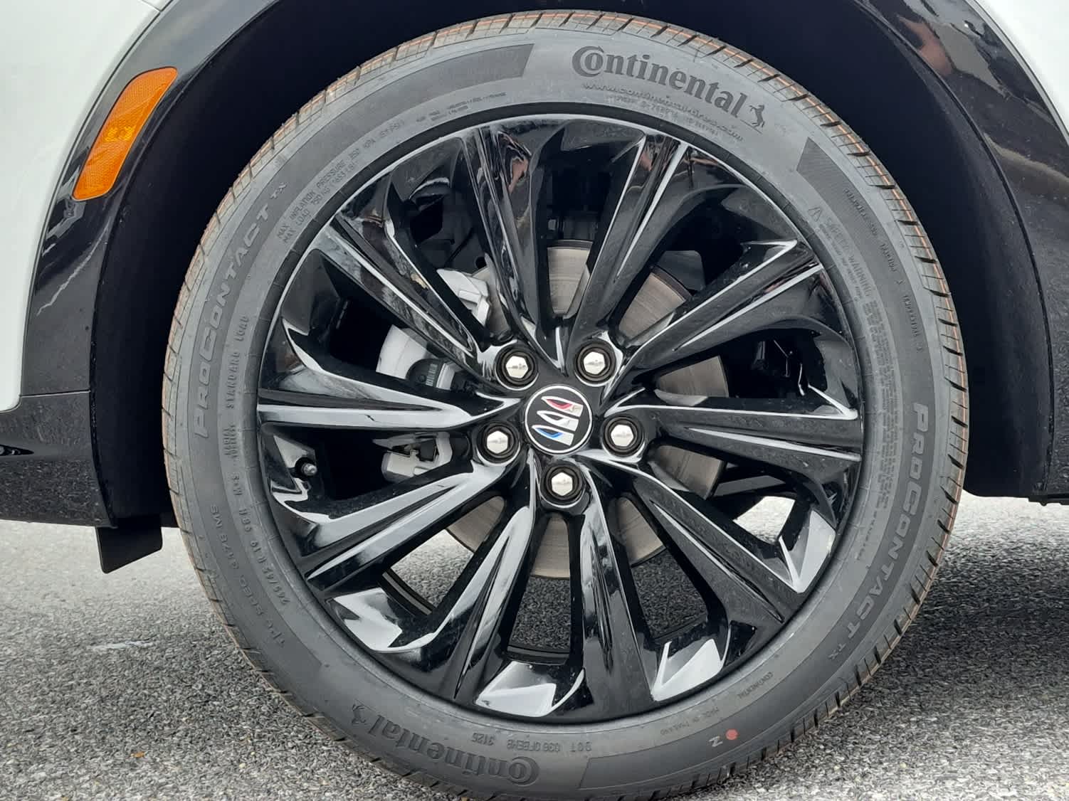 2026 Buick Envista Sport Touring - Summit White exterior view 6