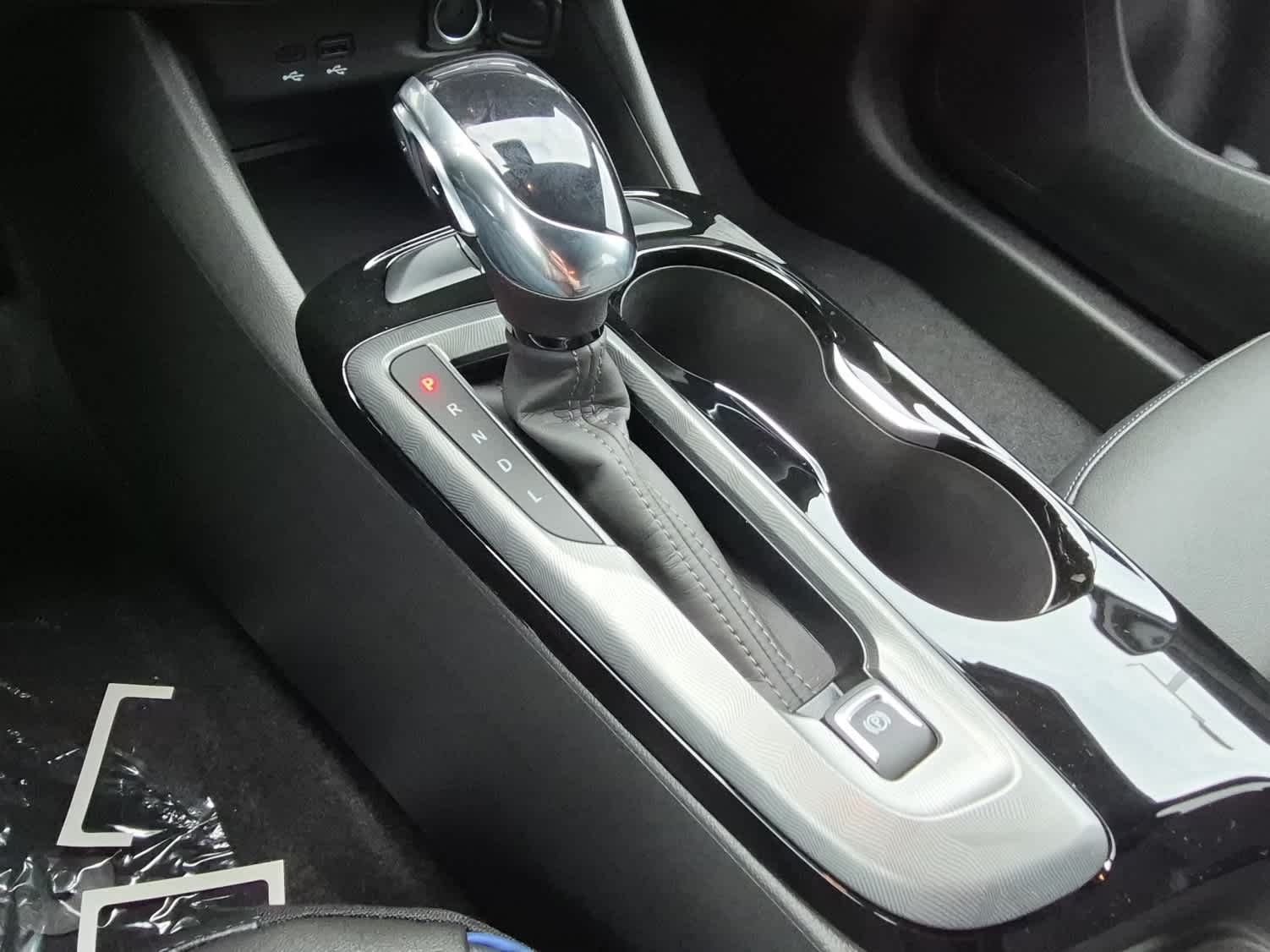 2026 Buick Envista Sport Touring - Summit White exterior view 12