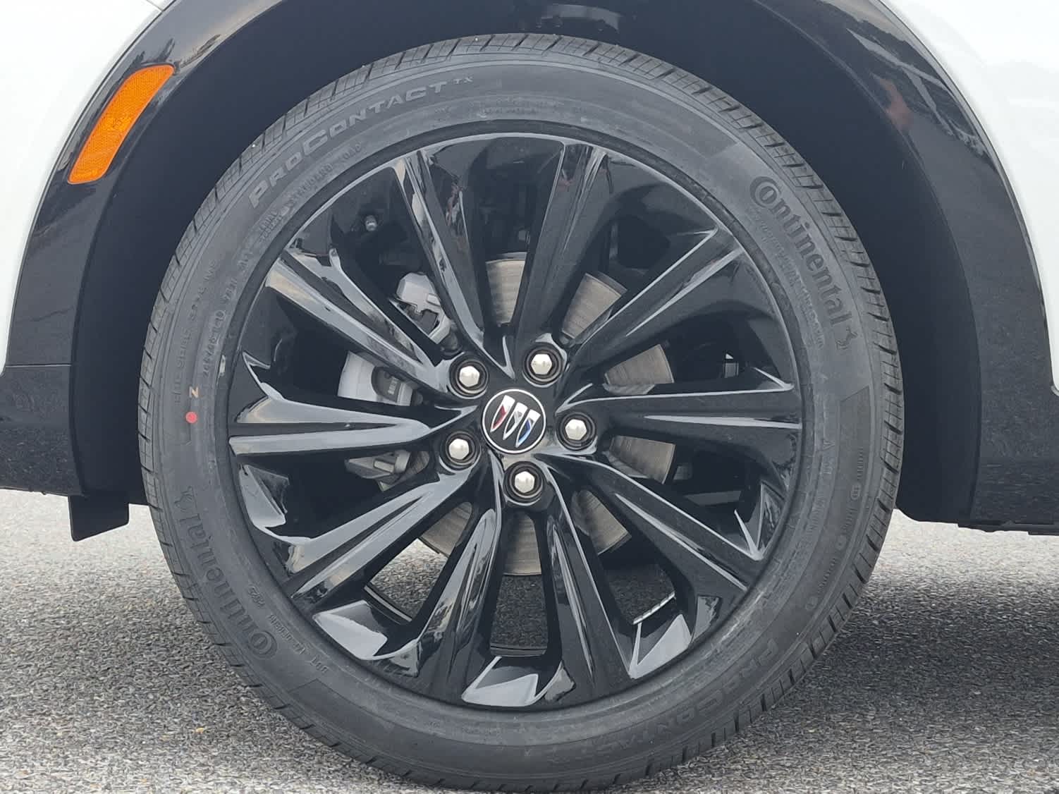 2026 Buick Envista Sport Touring - Summit White exterior view 6