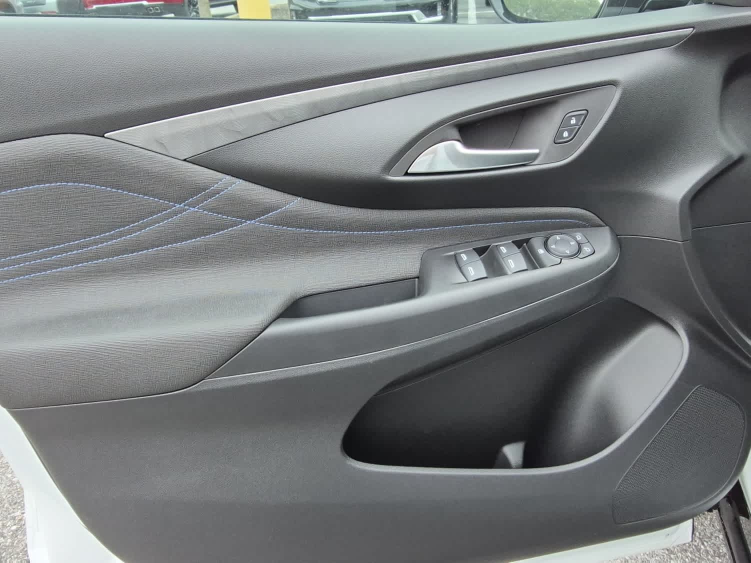 2026 Buick Envista Sport Touring - Summit White exterior view 9