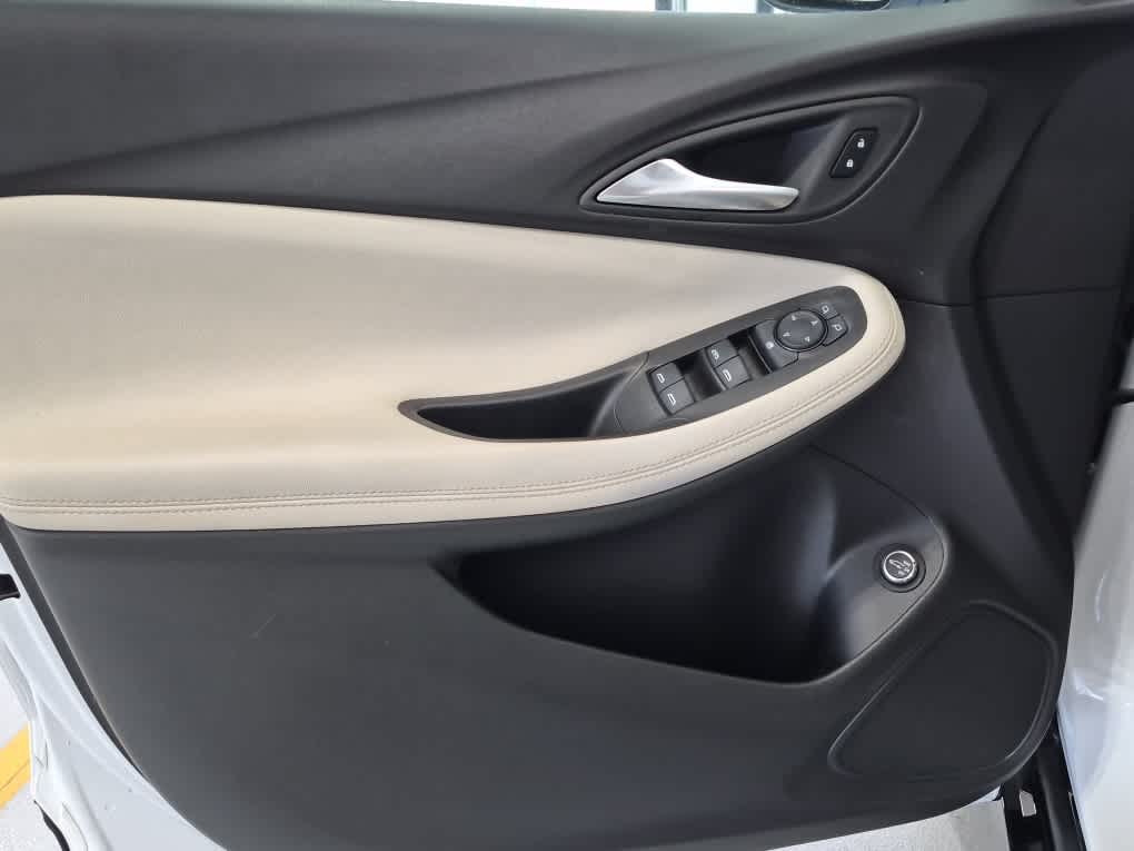 2024 Buick Encore GX Sport Touring - Summit White exterior view 9