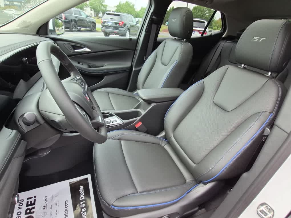 2026 Buick Encore GX Sport Touring - Summit White exterior view 10