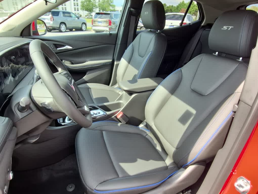 2026 Buick Encore GX Sport Touring - Brilliant Red exterior view 10