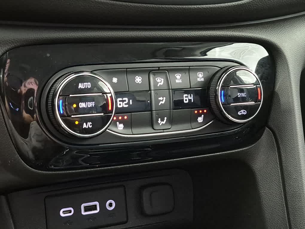 2022 Buick Encore GX Select - Summit White exterior view 15