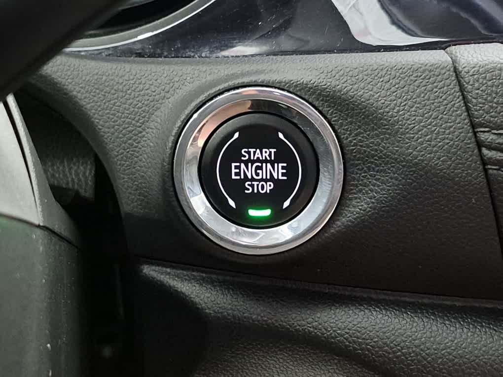 2022 Buick Encore GX Select - Summit White exterior view 19