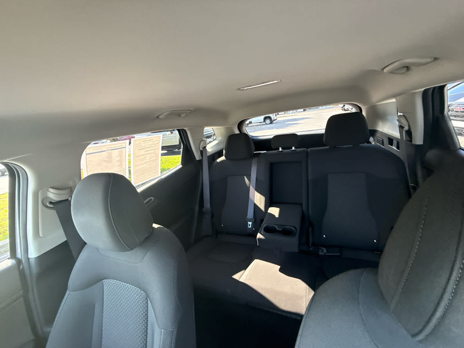 2023 Kia Sportage Hybrid LX - Steel Gray exterior view 15