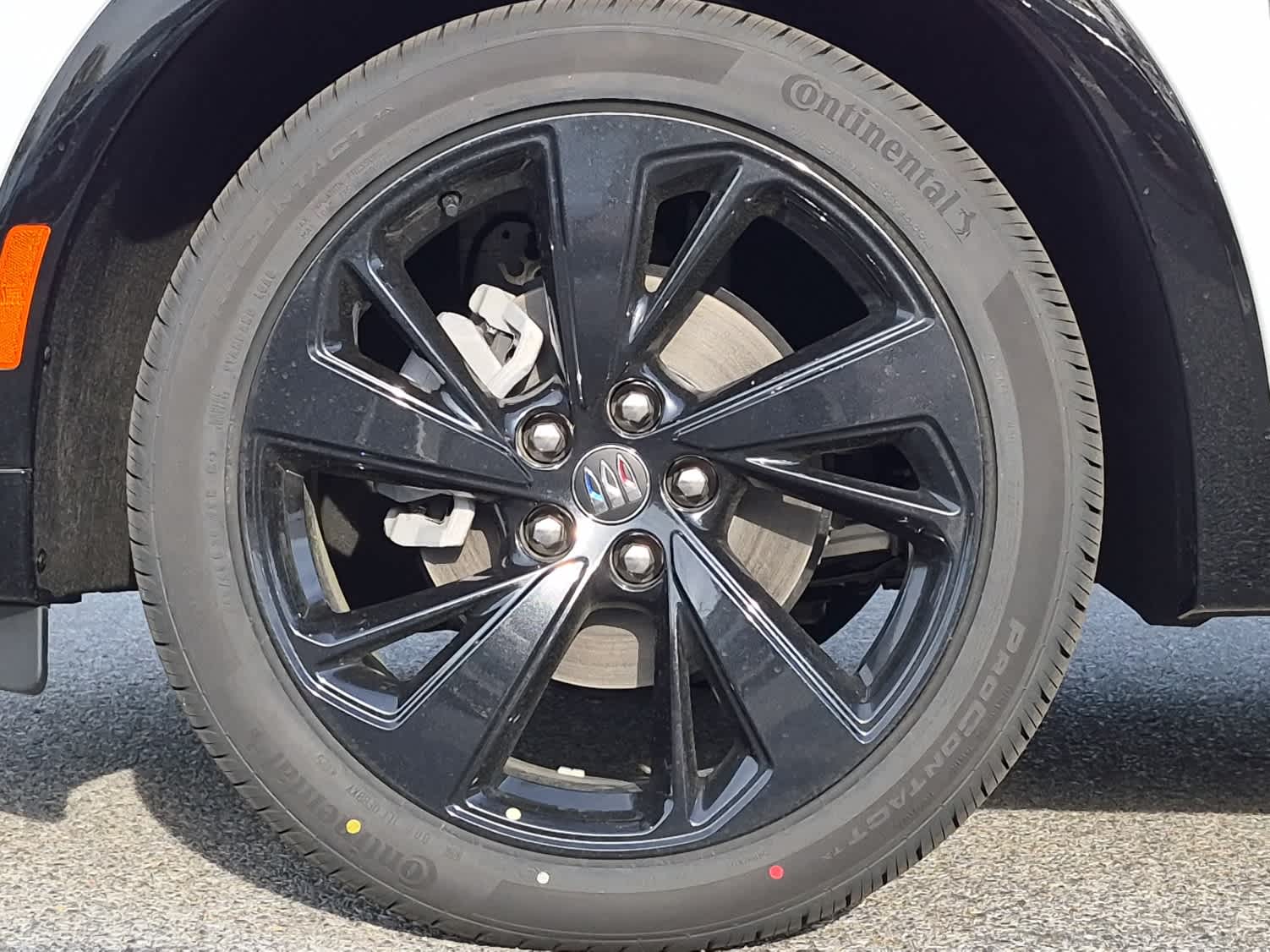 2026 Buick Envision Sport Touring - IRIDESCENT WHITE TRICOAT exterior view 6