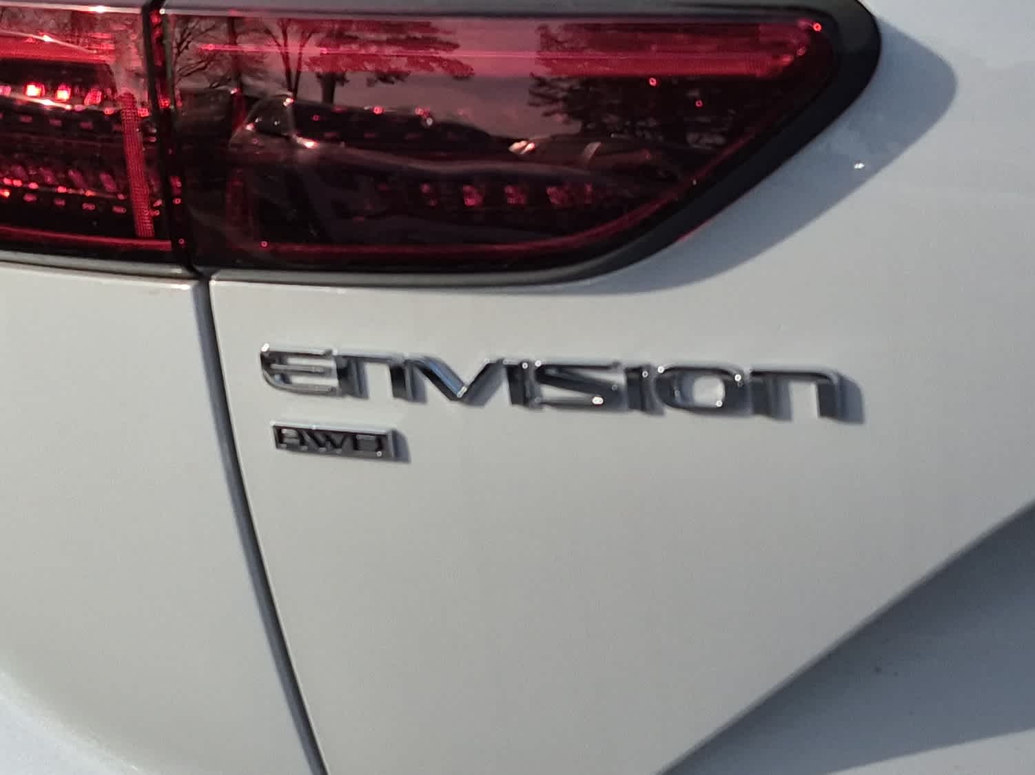 2026 Buick Envision Sport Touring - IRIDESCENT WHITE TRICOAT exterior view 18