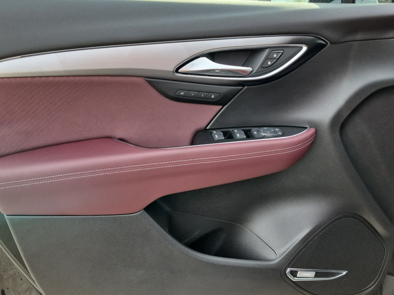 2026 Buick Envision Sport Touring - Ebony Twilight Metallic exterior view 9