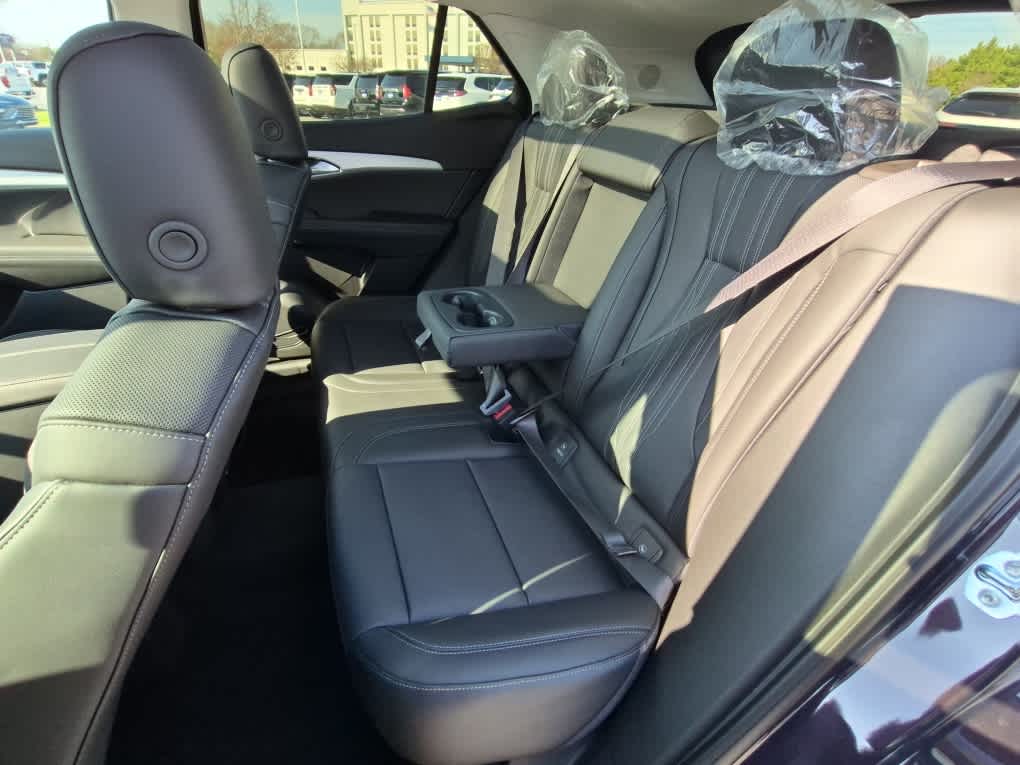 2026 Buick Envision Avenir - Midnight Opal exterior view 7