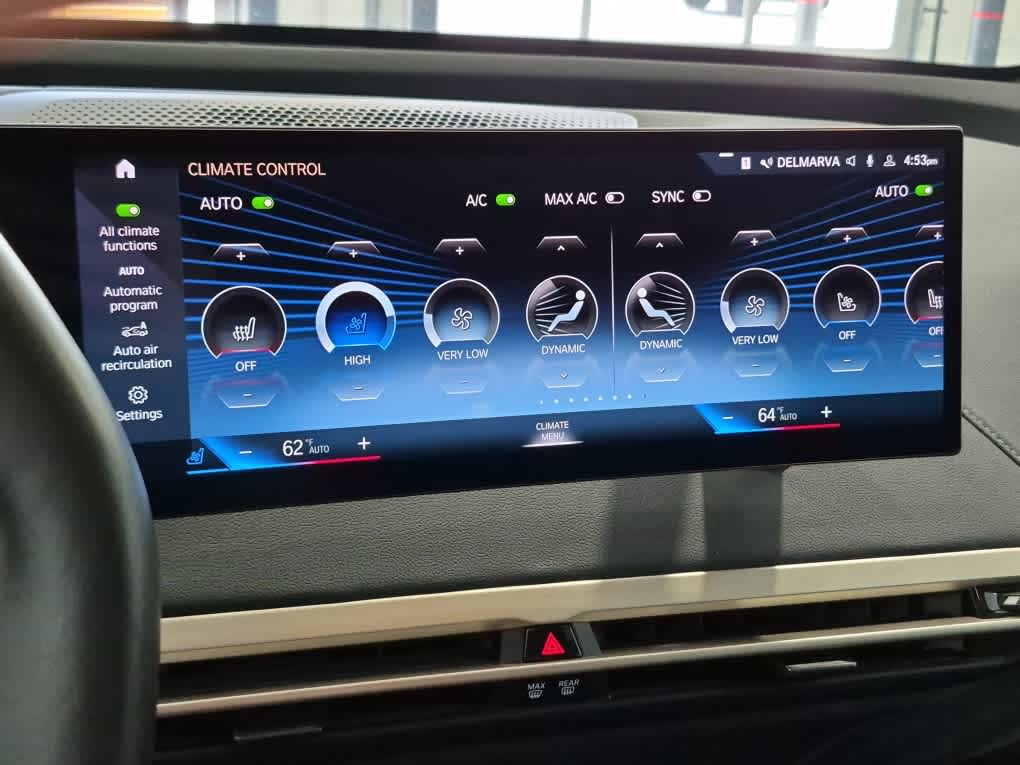 2022 BMW iX xDrive50 xDrive50 - Black Sapphire Metallic exterior view 13